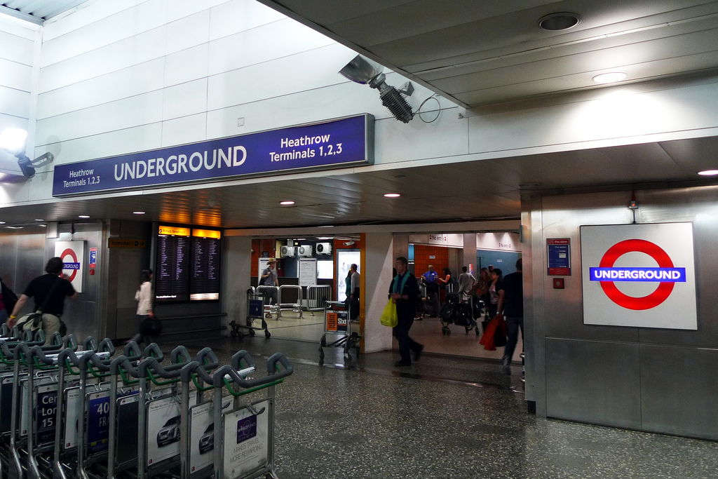 Piccadilly Line метро
