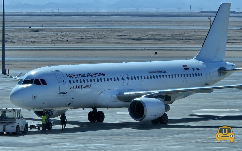 Самолёт Nesma Airlines на перроне аэропорта Хургада (октябрь 2025)